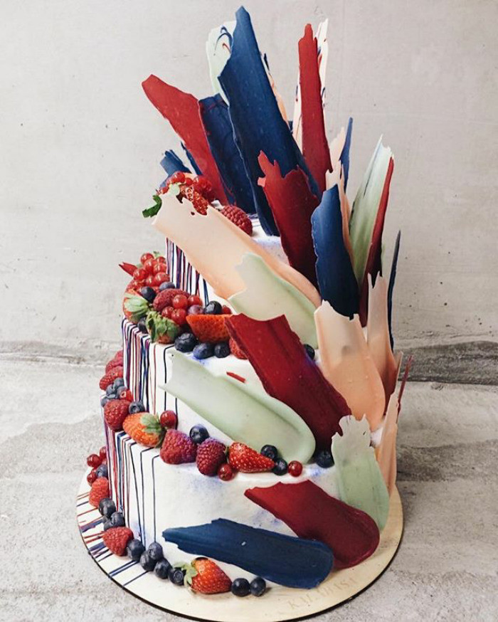 unusual wedding cakes, wedding cake trends, wedding cakes 2018